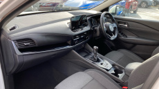 Nissan Qashqai 1.3 DiG-T MH N-Connecta 5dr Petrol Hatchback